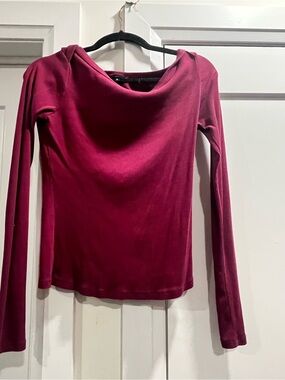 Dynamite Long-Sleeve Boatneck Top in Berry